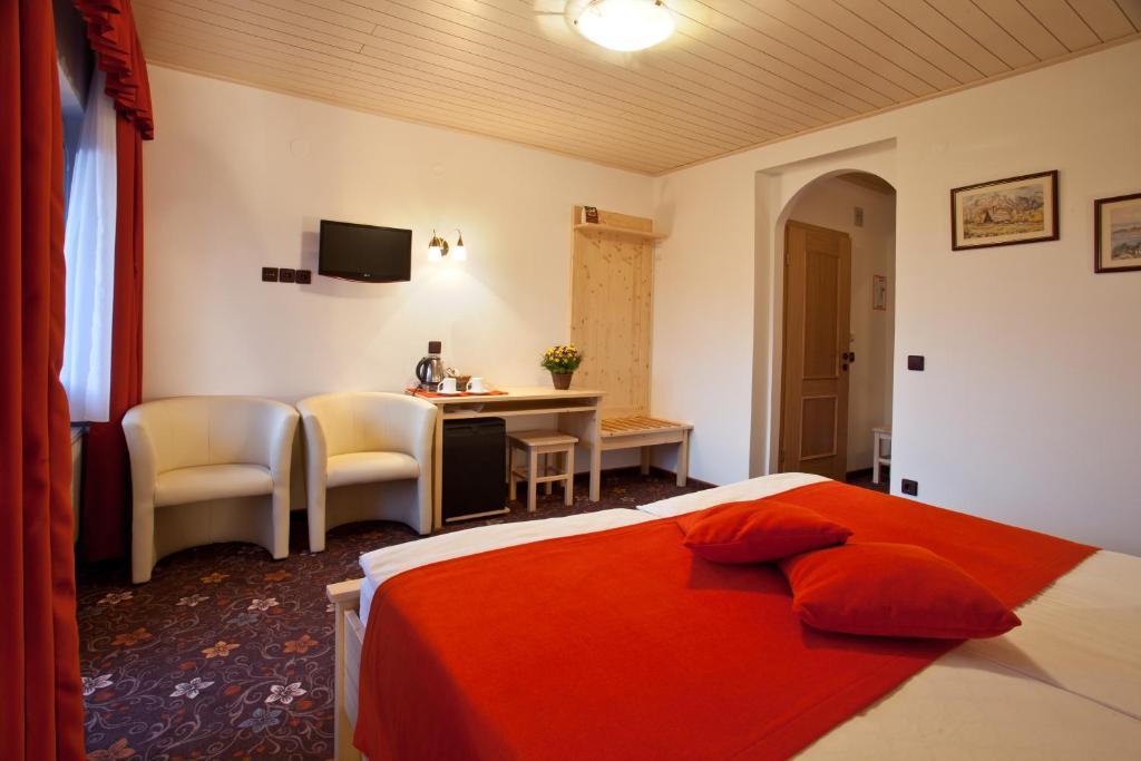 Alp Pension Bled Room photo